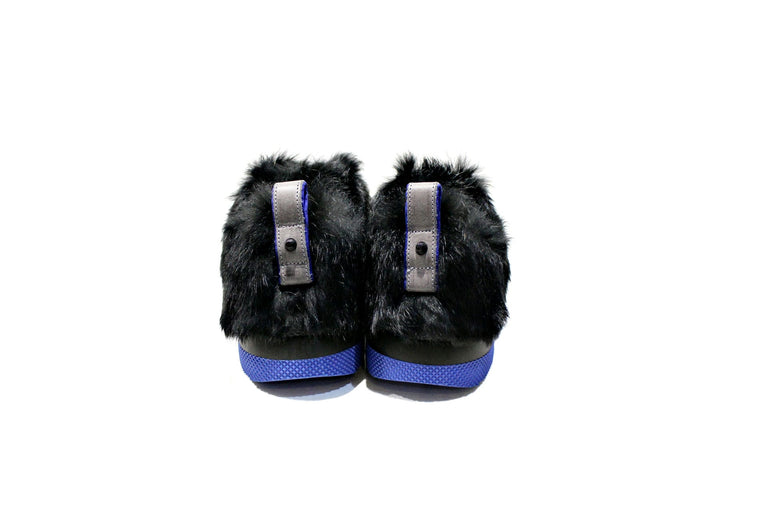 Sneaker composed of hair, with leather lining, rubber sole. Handmade in Portugal "walk with pintta"