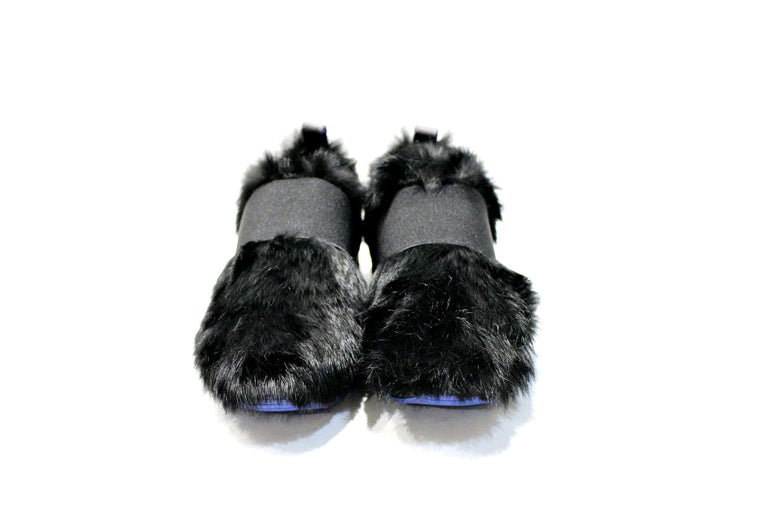 Sneaker composed of hair, with leather lining, rubber sole. Handmade in Portugal "walk with pintta"