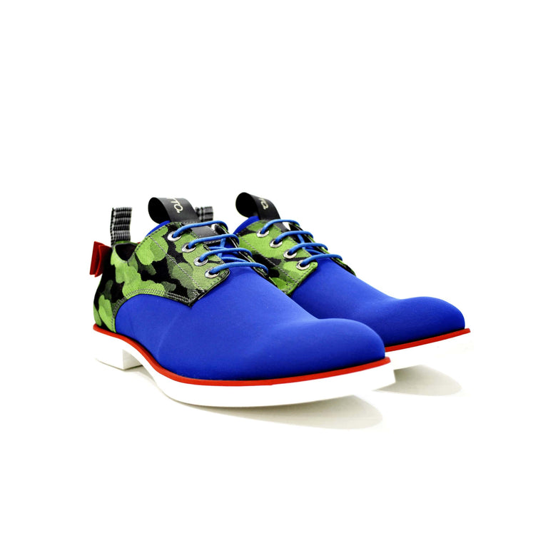 Very modern woman's shoe, can be worn with a more formal or relaxed look, always with a lot of style. "Pintta is for certain women, who like different things" Handmade in Portugal