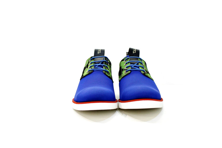 Very modern woman's shoe, can be worn with a more formal or relaxed look, always with a lot of style. "Pintta is for certain women, who like different things" Handmade in Portugal