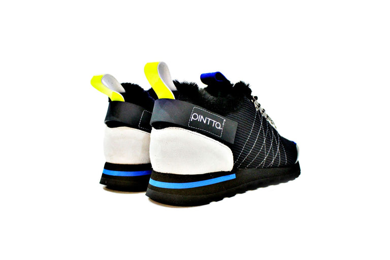 Sneaker consisting of leather, fabric and suede, with dowels for metal, lined full hair. Handmade in Portugal. “Walk with Pintta”