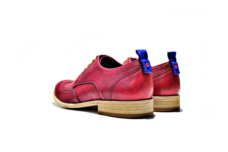 Shoe all composed of leather, with an exclusive look, model Incon. Handmade in Portugal. . “Walk with Pintta”