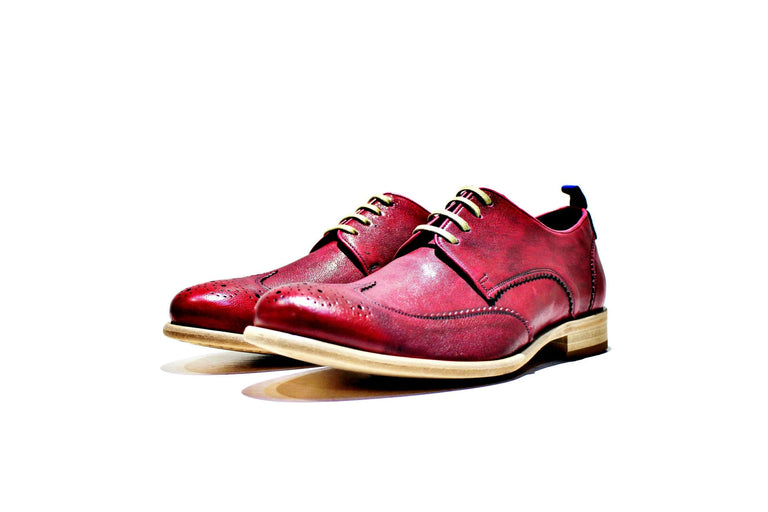 Shoe all composed of leather, with an exclusive look, model Incon. Handmade in Portugal. . “Walk with Pintta”