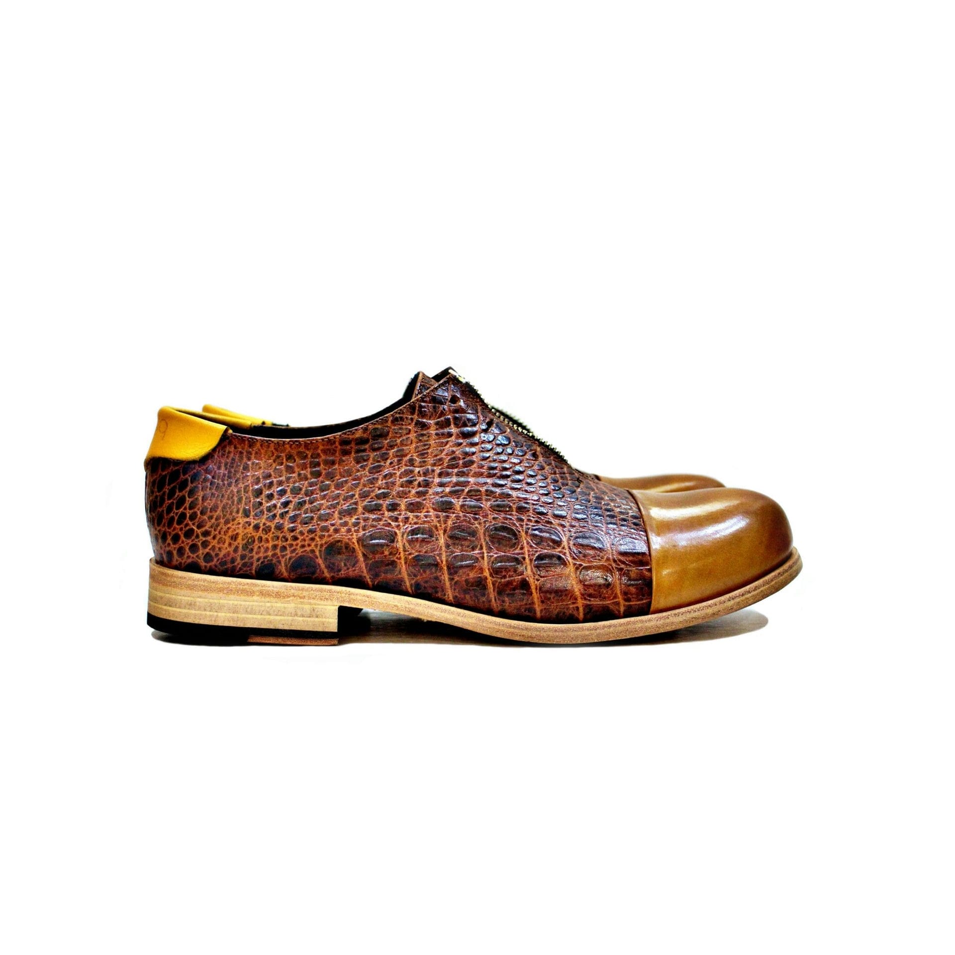 Siena shoe is all composed of leather. Icon Model made to MAO in Portugal. “Walk with Pintta”