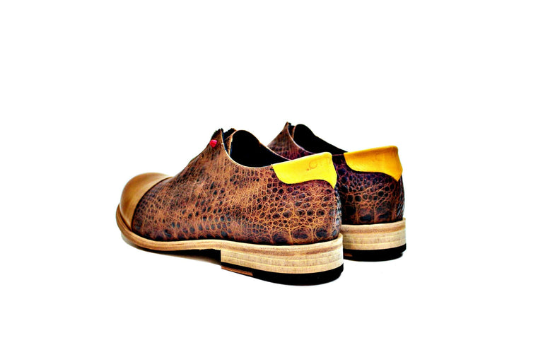 Siena shoe is all composed of leather. Icon Model made to MAO in Portugal. “Walk with Pintta”