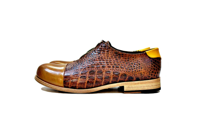 Siena shoe is all composed of leather. Icon Model made to MAO in Portugal. “Walk with Pintta”