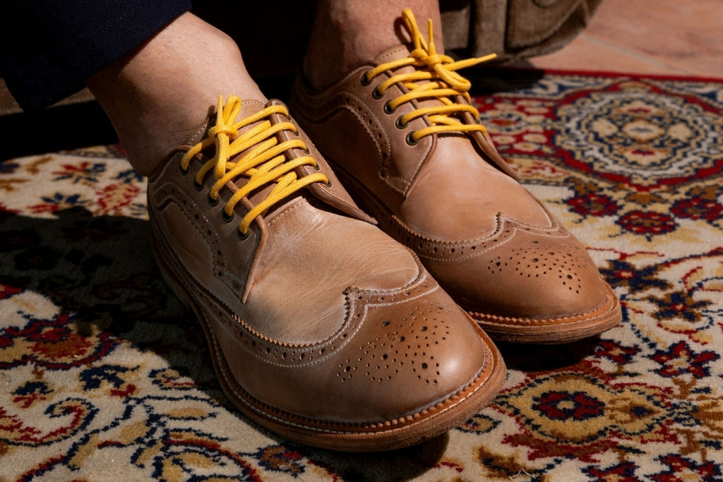 Quality classic shoes with design