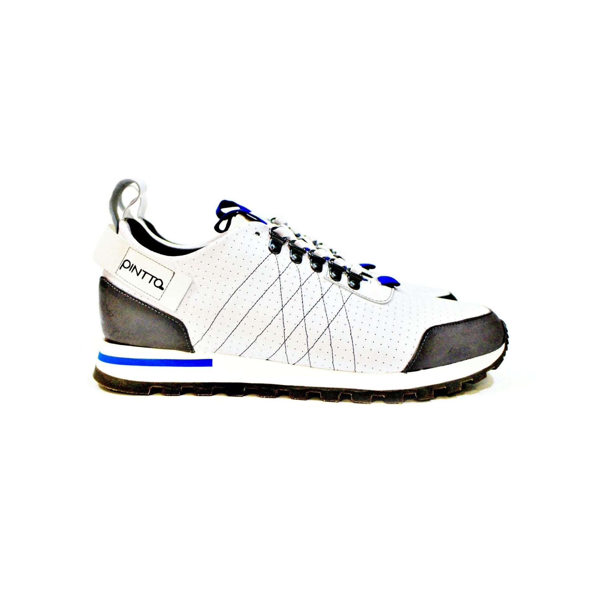 Sneaker consisting of perforated leather, suede and varnish, with micro soles, anti -transpirant lining.